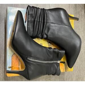 Bella Vida Black Leather Danielle Booties Women Size 9.5W